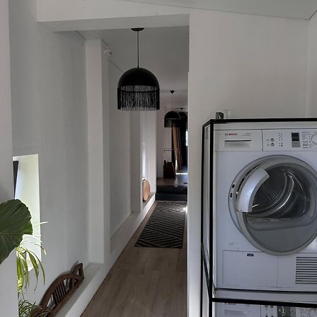 White Door Apartments Mansard Heart Of Odessa 2 Exterior foto